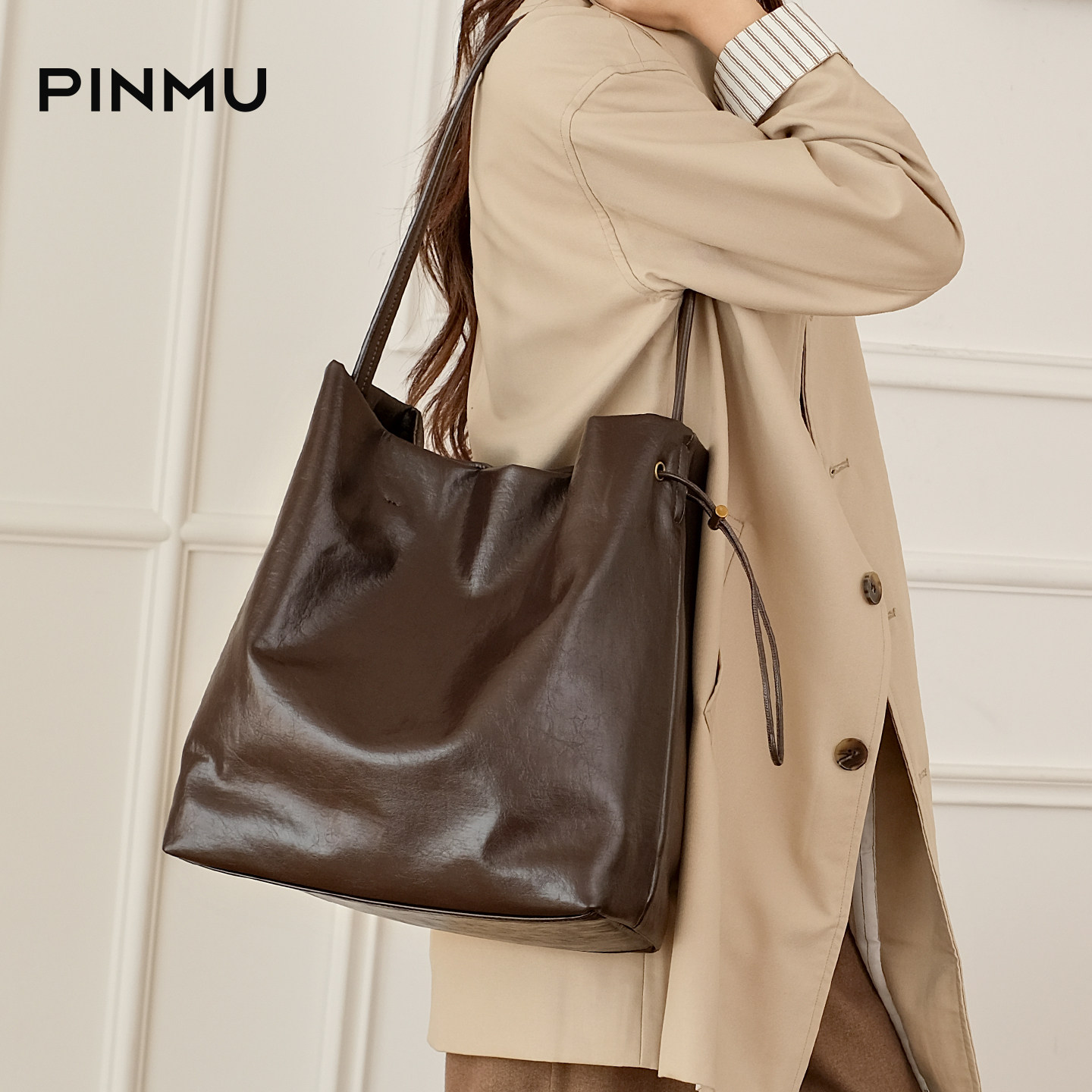 托特包女大容量通勤2025新款秋冬腋下包百搭高级感单肩手提水桶包,箱包皮具/热销女包/男包,通用款女包,淘宝优惠券,粉丝福利购,淘宝优惠卷