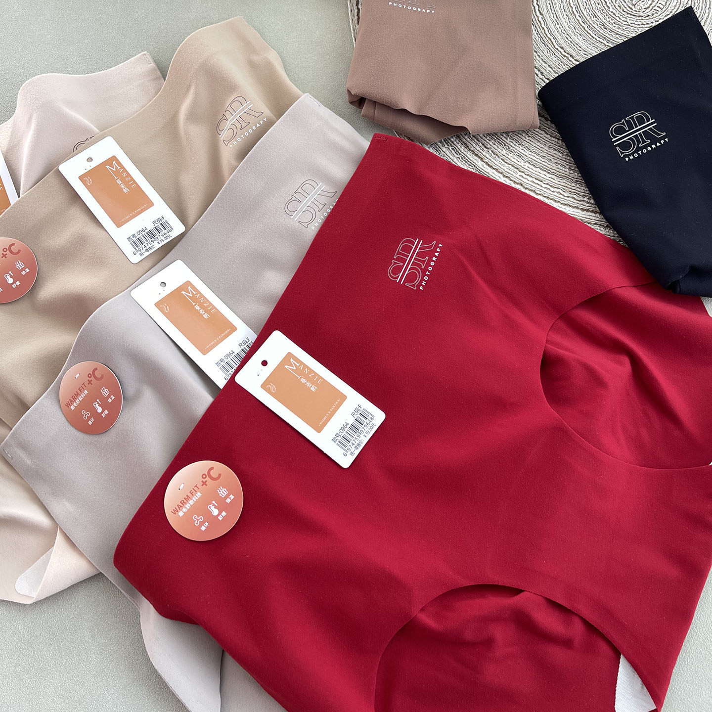 "少女的眼妆"【蔓姿鹅】新款0964磨毛舒软无痕蜜桃臀内裤秋冬女,女士内衣/男士内衣/家居服,女三角裤,淘宝优惠券,粉丝福利购,淘宝优惠卷