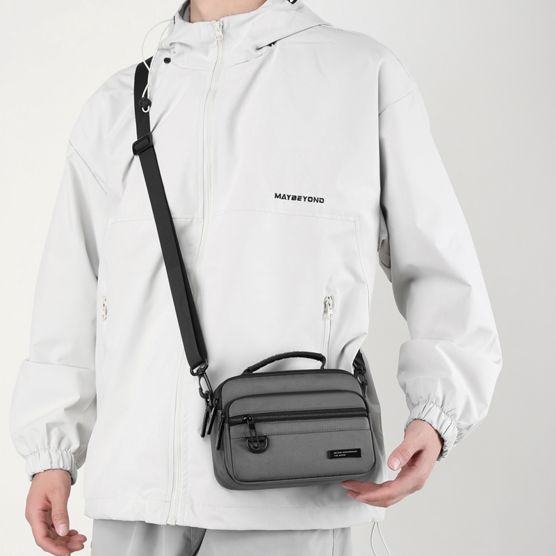 男士便携手机斜挎小包