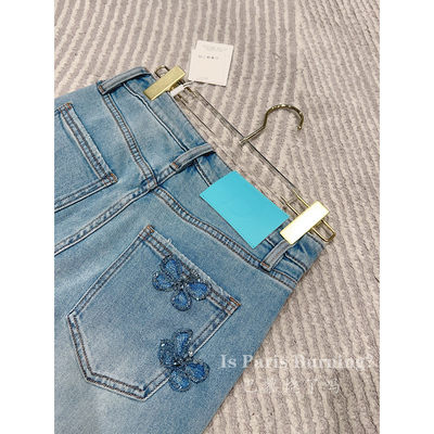 穿过我家牛仔裤，不会看上别家一眼！钉珠蓝蝴蝶蓝色牛仔裤女