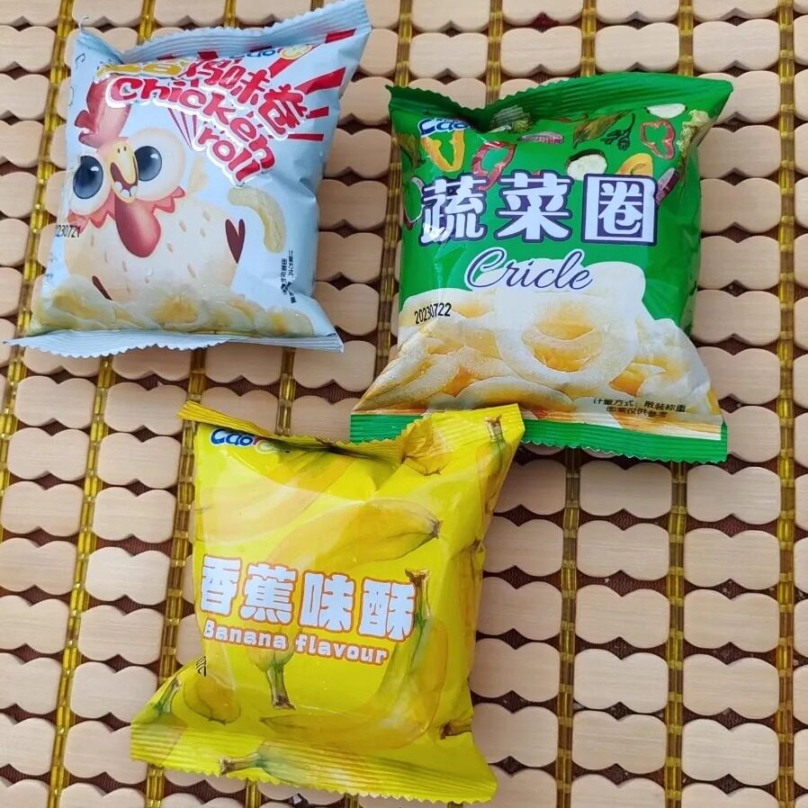 曹仁麦香鸡味块香蕉酥膨化