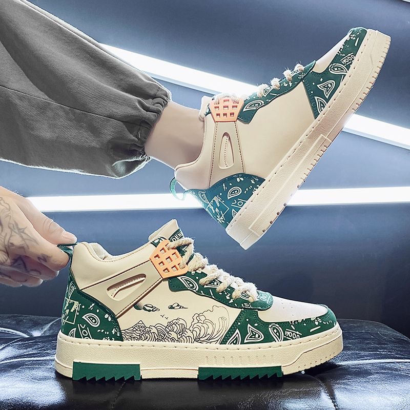 男鞋2025新款运动休闲鞋学生印花小白鞋潮流百搭平底板鞋德训潮鞋