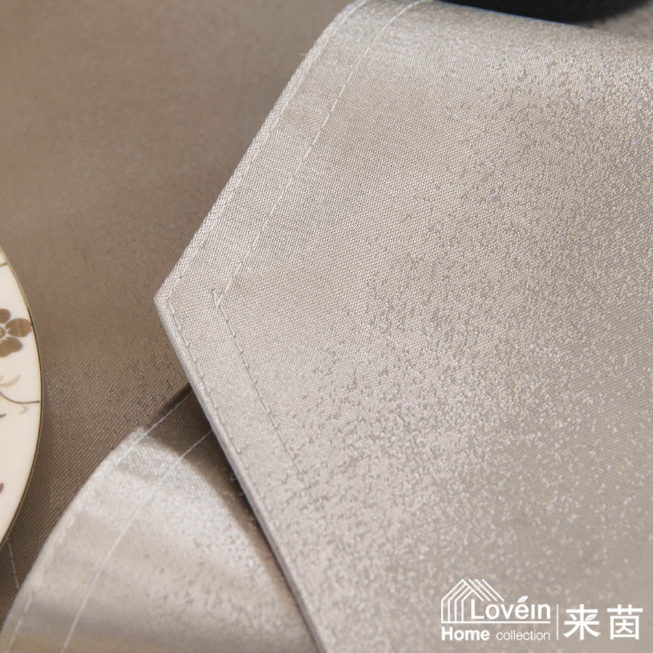 来茵 欧式阳离子渐变竖条餐桌桌旗多用巾 酒店餐垫 家居饰品