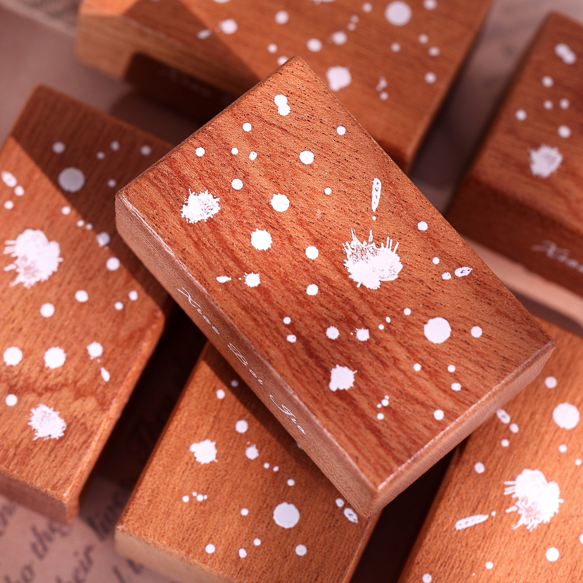 小白家文创原创沙比利红橡胶手帐基础百搭泼墨点打底复古木质印章,文具电教/文化用品/商务用品,手帐印章,淘宝优惠券,粉丝福利购,淘宝优惠卷