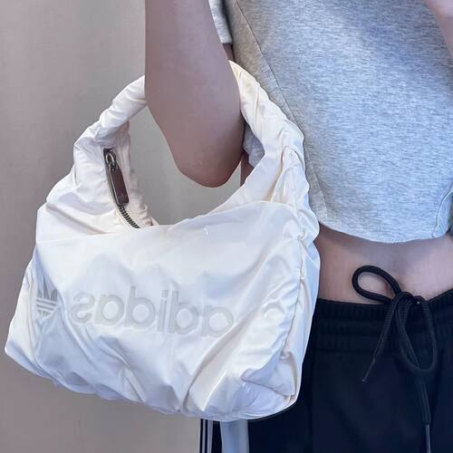 adidas阿迪达斯三叶草女包单肩腋下包云朵手拎包拎包休闲包HK0158