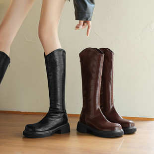 高筒靴子女棕色马丁靴不过膝厚底机车靴秋冬女式皮靴40 41码