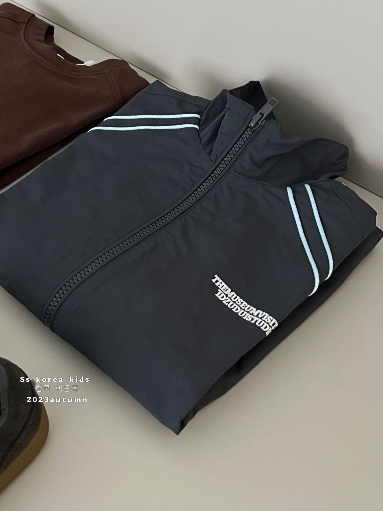 보라 한국 아동복 아동 재킷 2024 새로운 스타일 소년 가을 재킷 중대형 아동 지퍼 셔츠