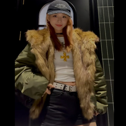 0123start 辣妹座山雕连帽棉衣女宽松慵懒风毛领派克棉服外套冬季