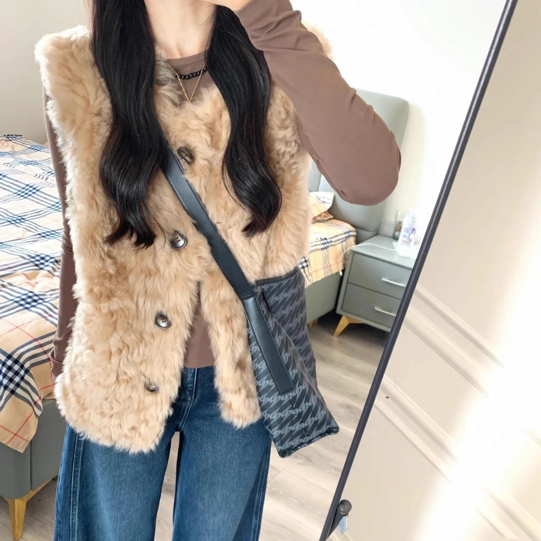 番茄侠蒙田老钱双面穿两色毛毛马甲外套女仿托卡皮毛一体坎肩马夹
