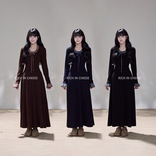 格纹拼接秋冬针织长款 复古长袖 收腰连衣裙 秋娜之夜 RICHINCHEESE