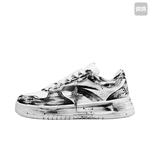 安踏安踏生活系列定制款舒适减震低帮板鞋暗影