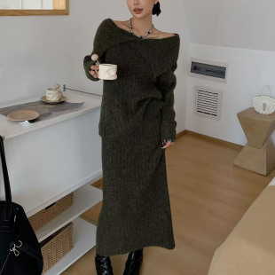 秋冬新款 慵懒风不规则大翻领一字肩毛衣裙休闲显瘦百搭长裙两件套