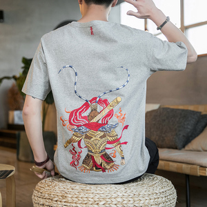 咖啡厅 风重工大圣刺绣情侣短袖T恤白色版权A032/T101/65图片