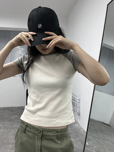 短袖美式复古插肩袖纯棉女牙白