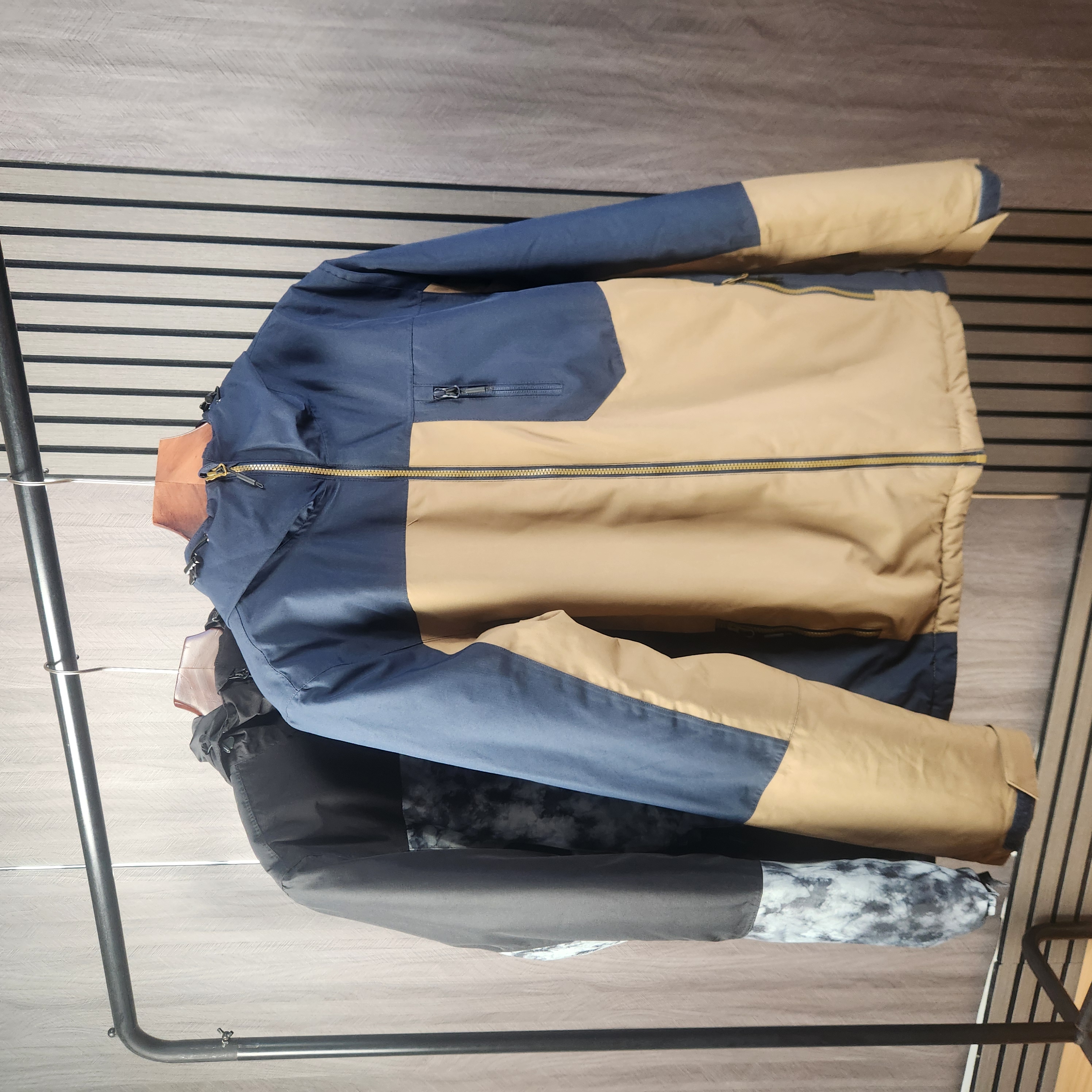 出口德国原单冬季大码滑雪服男防风防水夹棉冲锋衣户外运动外套潮