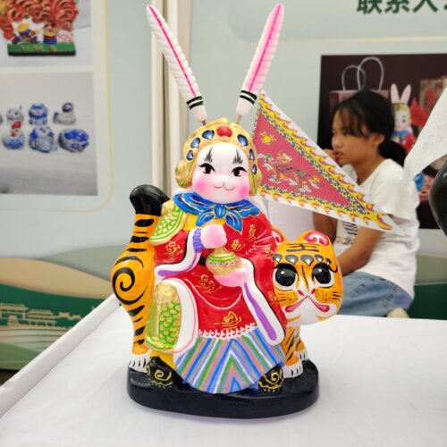 玉兔北京纪念品非遗泥彩塑兔儿爷手工泥人桌面摆件节日伴手礼物
