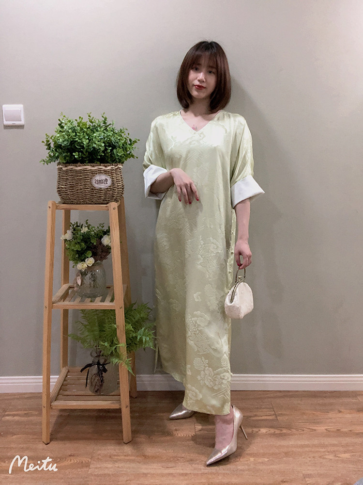 新中式提花v领过膝宽松改良旗袍