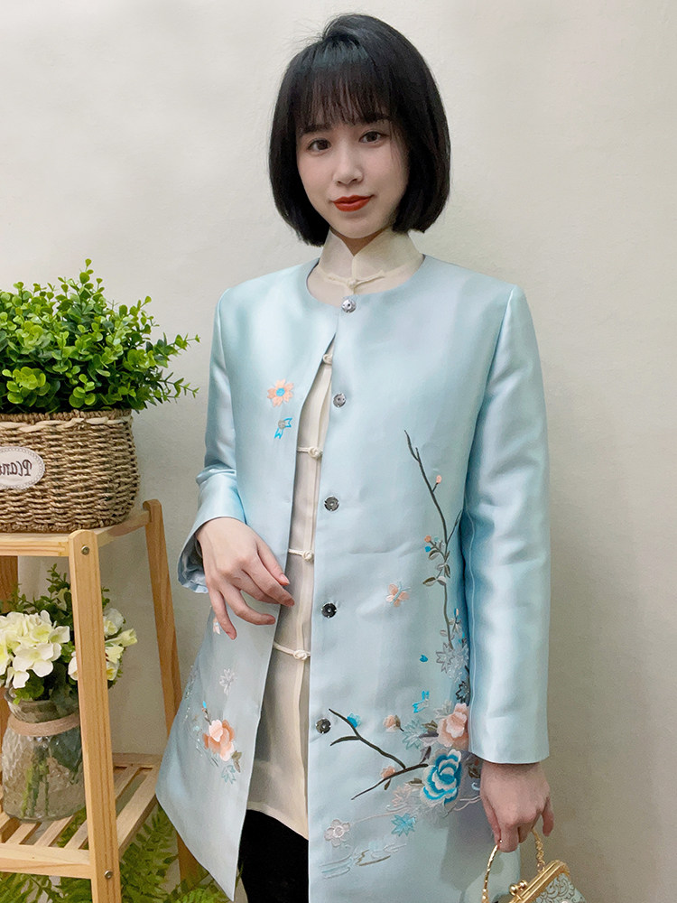 2023春季新款唐装风衣绣花外套