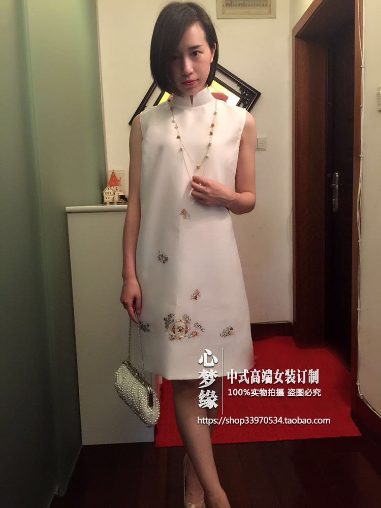 限量版 中式进口欧根缎面料纯手工刺绣绣花宽松改良旗袍连衣裙