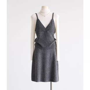 秋冬韩单时髦V领叠穿针织吊带背心无袖 针织纯色马甲上衣女