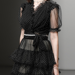 RM9923#夏季新款时尚V领泡泡袖网纱波点黑色上衣+蛋糕半身裙套