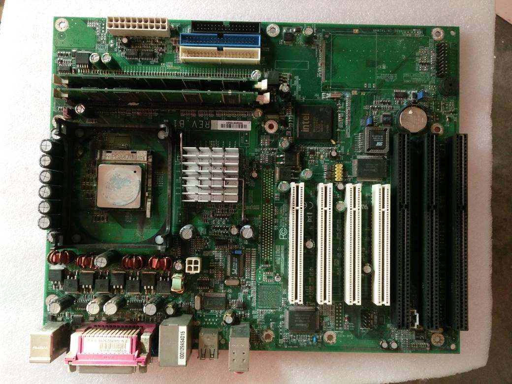 原装g4v620-u 845gv集成显卡 3个isa插槽 工业母板 送芯片内存询