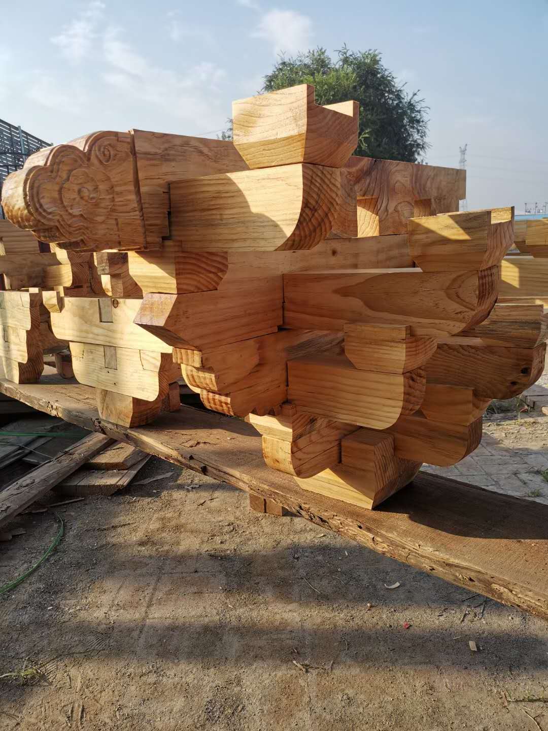 杜氏中式木雕仿古实木屋檐翘角装饰斗拱房檐雕花木质复古牌匾凉亭