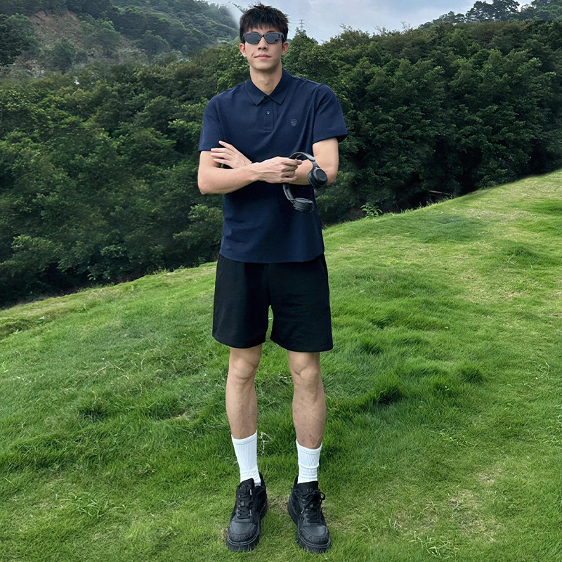 美式黑色三分短裤男款夏季速干健身运动男士篮球四分裤休闲裤子男