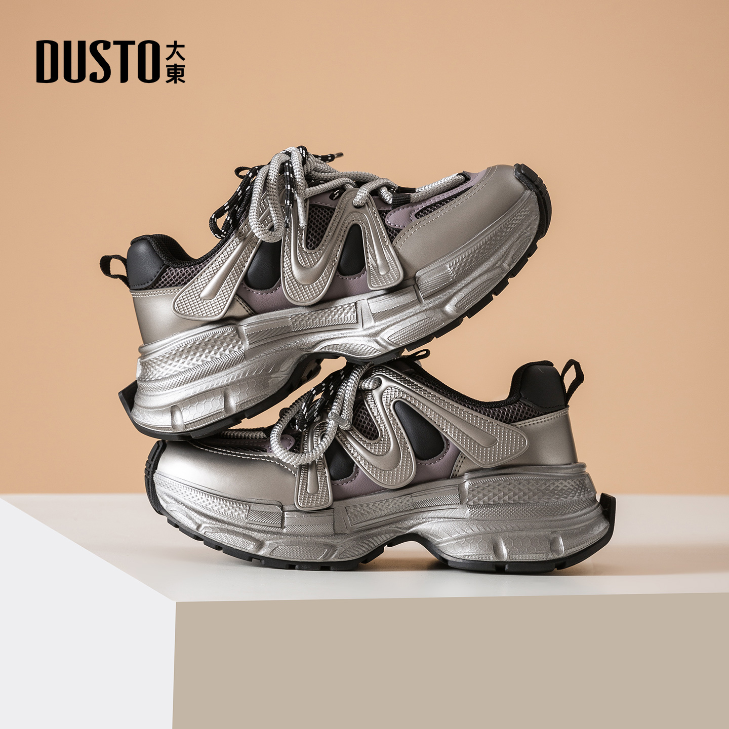 大东老爹鞋女鞋2025秋季新款休闲平底中跟系带圆头绑带拼色3292Z