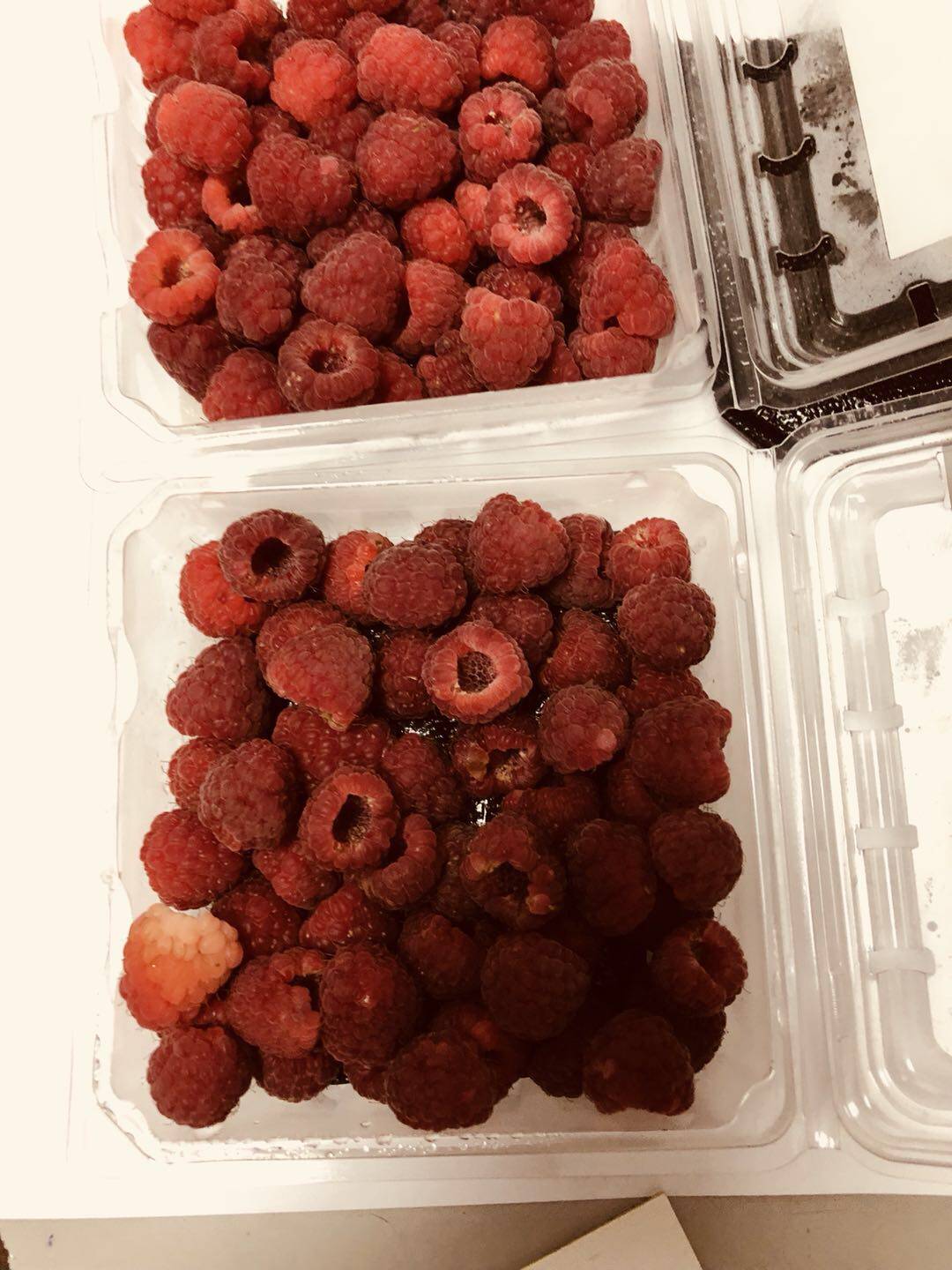 新鲜树莓鲜果覆盆子红梅山莓做甜品装饰新鲜水果125g/盒