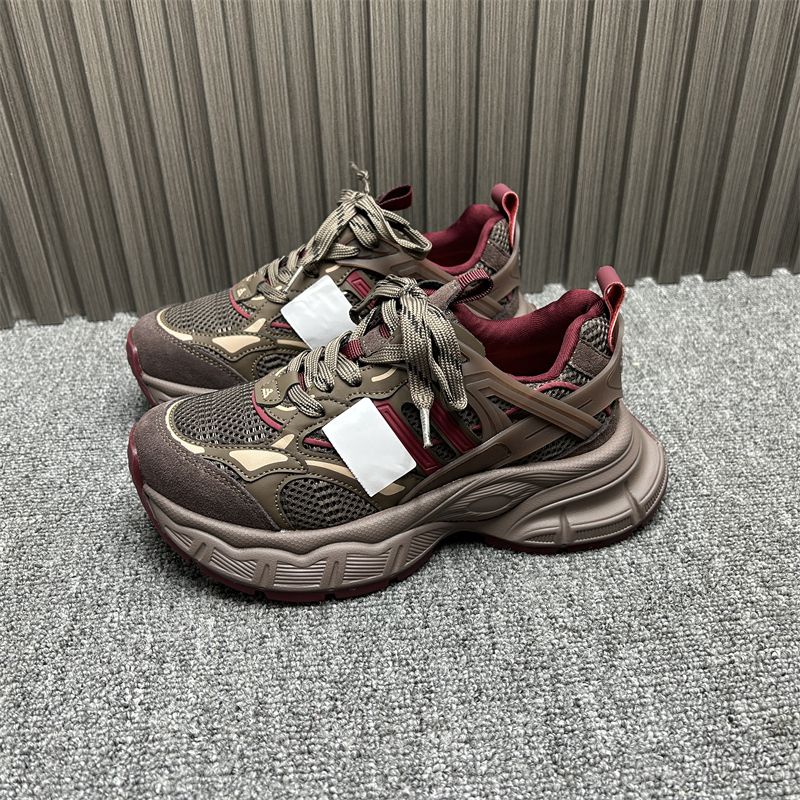 真皮网布透气百搭运动跑步鞋