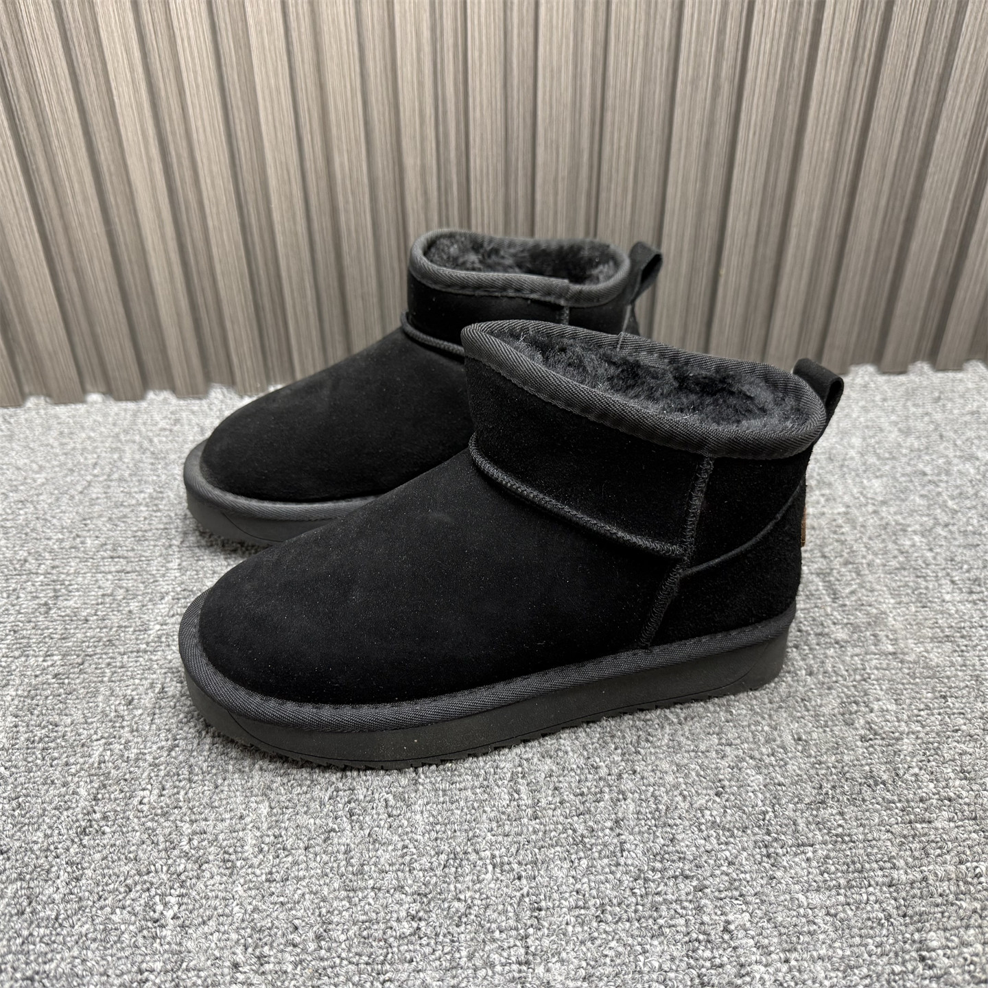 断码处理35码真皮雪地靴女冬季加绒保暖加厚黑色平底套脚时尚棉鞋,女鞋,时尚雪地靴,淘宝优惠券,粉丝福利购,淘宝优惠卷