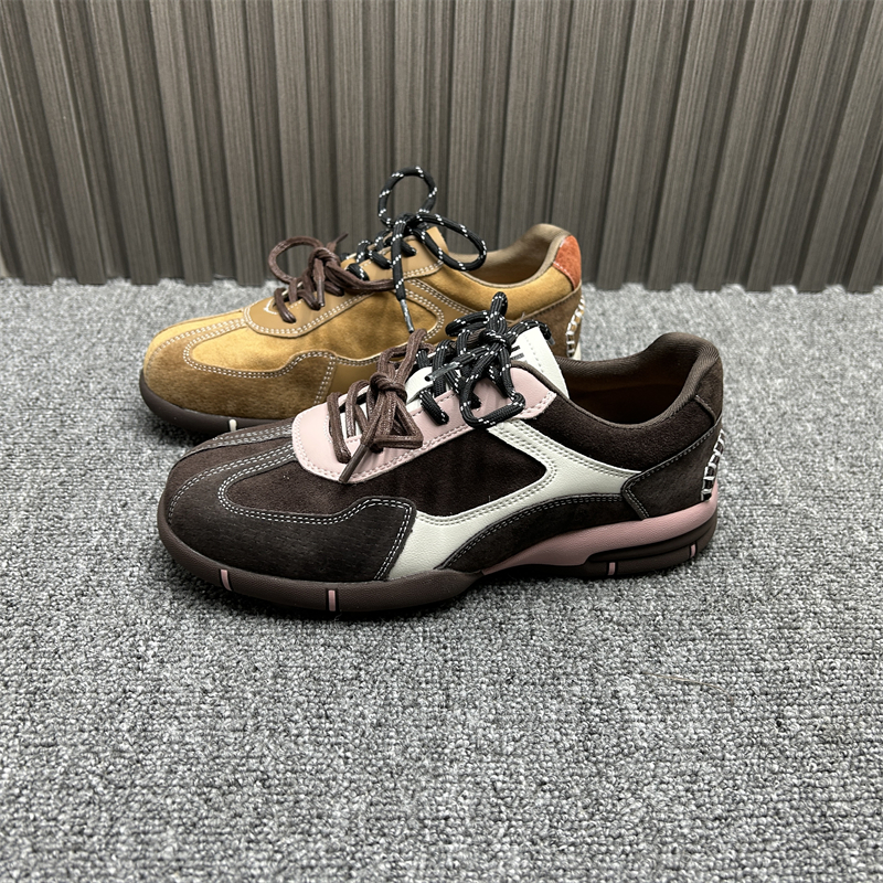 百搭磨砂牛皮运动潮鞋阿甘鞋