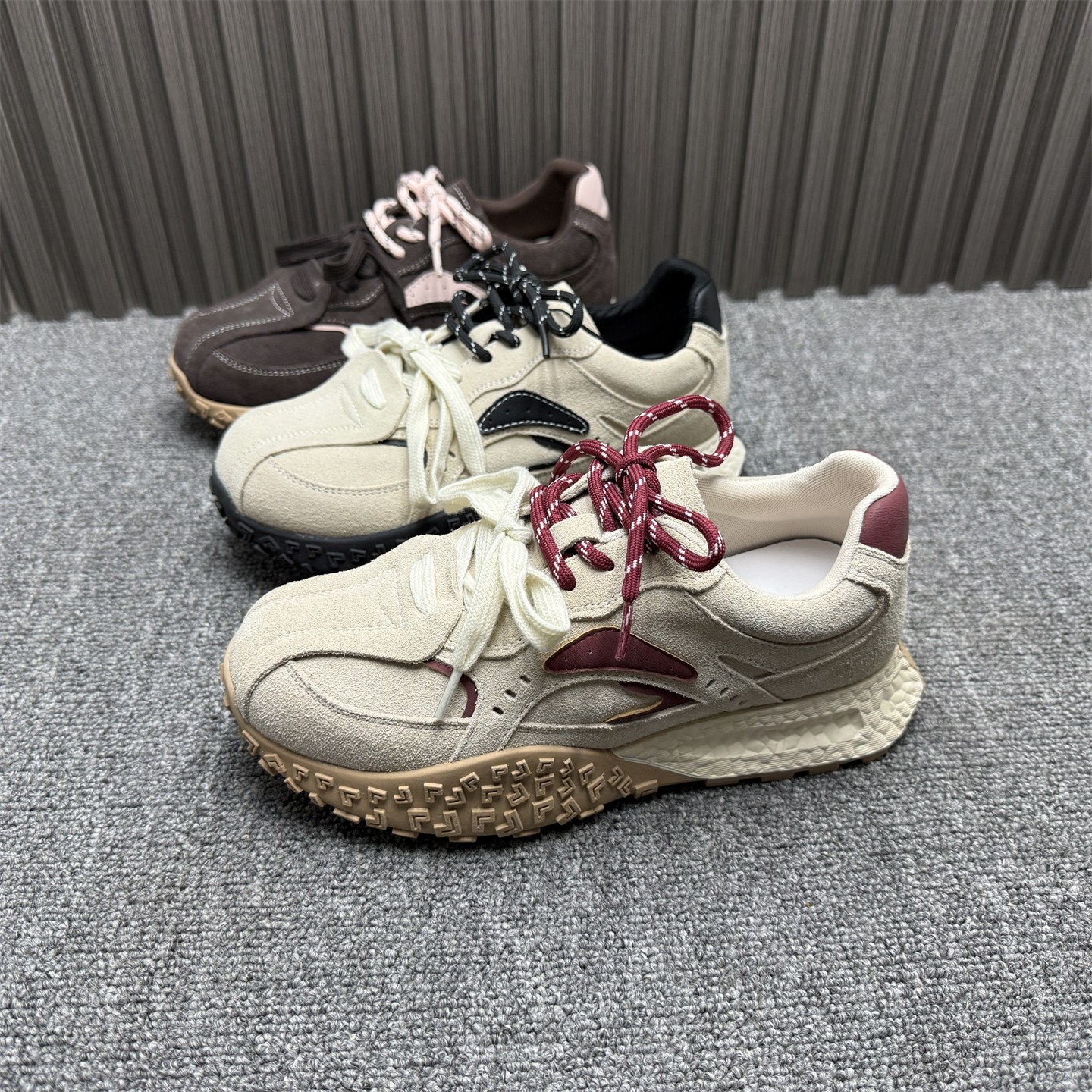 撤柜断码2026春季新款真皮厚底运动鞋圆头交叉绑带舒适百搭休闲鞋