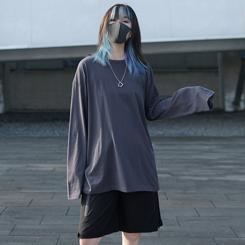 炭灰色宽松长袖T恤简约中性风