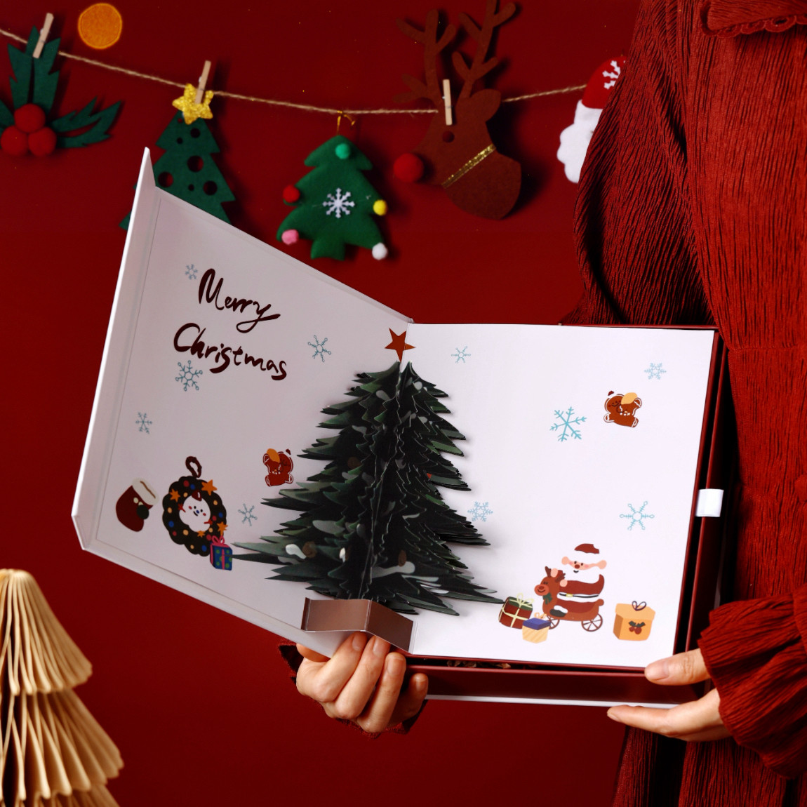 鲸语姜饼人曲奇饼干巧克力礼盒零食送女友男闺蜜高级感新年礼物