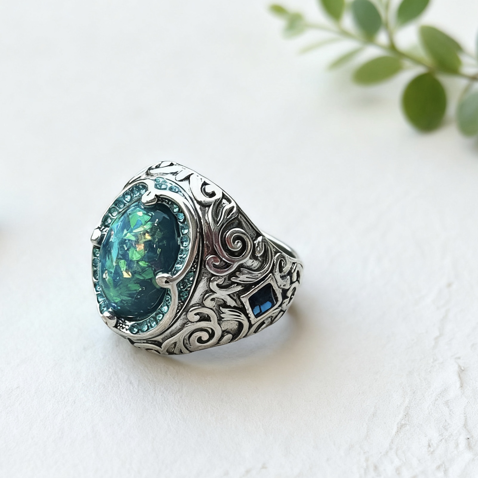 欧美工匠镶钻蓝色宝石雕花指环 海兰宝石复古男戒指饰品