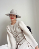 BLUEY 必入高端三家鱼鳞腰带全能型波纹上衣九分袖 桃心领小V领