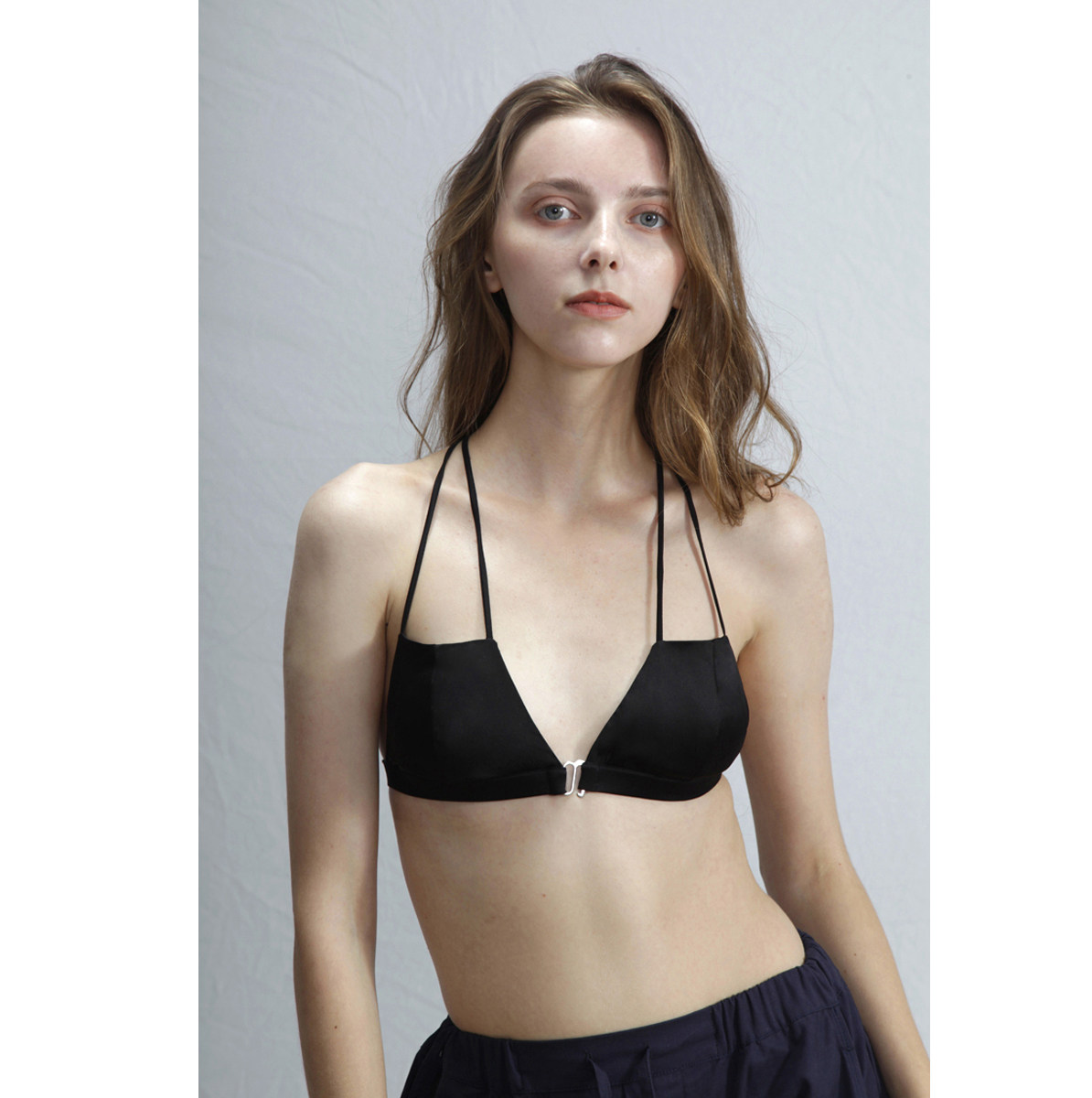 陈小满真丝内衣前扣搭夏季超薄轻奢简约文胸V领纯色无钢圈法式bra