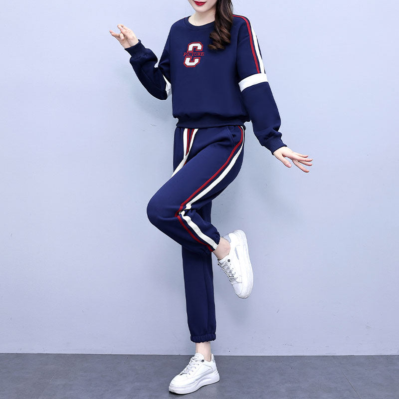秋冬季2026新款运动风衣服休闲时尚女款卫衣两件套装洋气时1023z