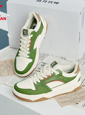 乔丹男板鞋2026年冬季运动鞋轻便舒适耐磨商场同款QDL053253518