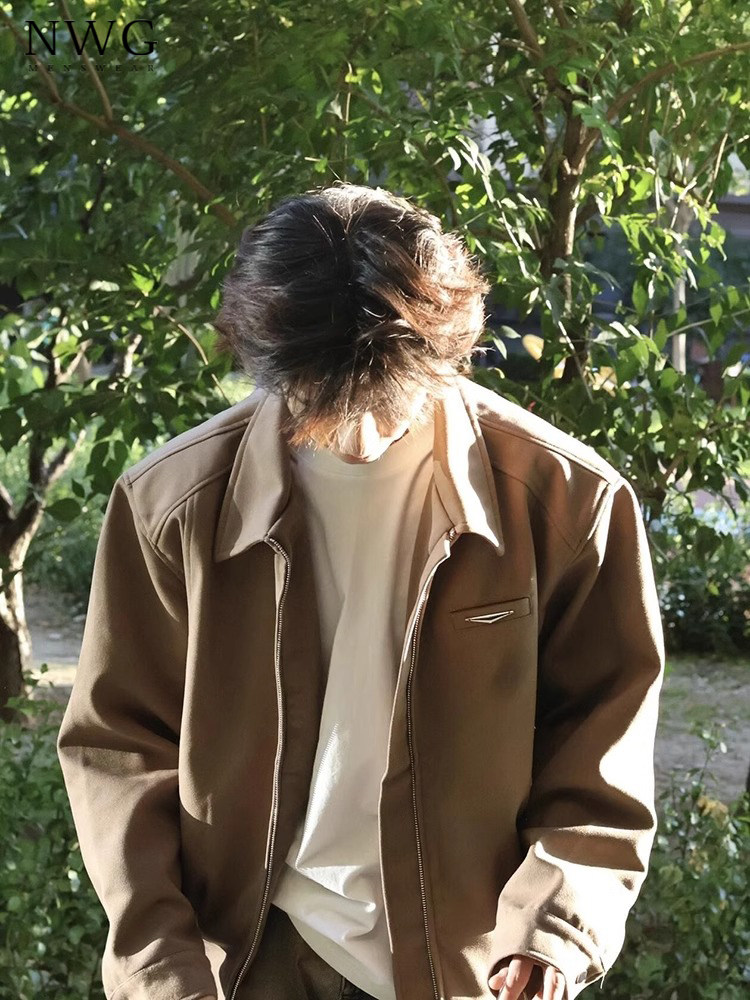 卡其色西装外套男春秋季2025新款美式短款垫肩行政夹克翻领棒球服