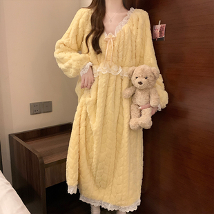 珊瑚绒睡裙女秋冬季加绒加厚保暖法兰绒睡衣蕾丝公主风长款家居服
