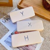 眼镜盒便携女高级感ins日系抗压高颜值奶油色WYL字母好看简约小众