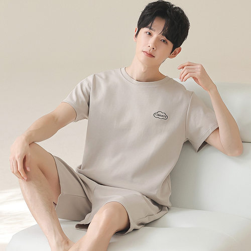 MenSummerCott3556250