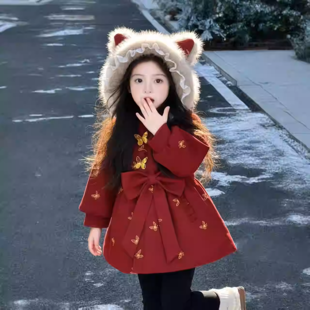 女童年款时尚刺绣蝴蝶红色加棉耳朵连帽外套2025冬季新款GSZ001芷,童装/婴儿装/亲子装,普通外套,淘宝优惠券,粉丝福利购,淘宝优惠卷
