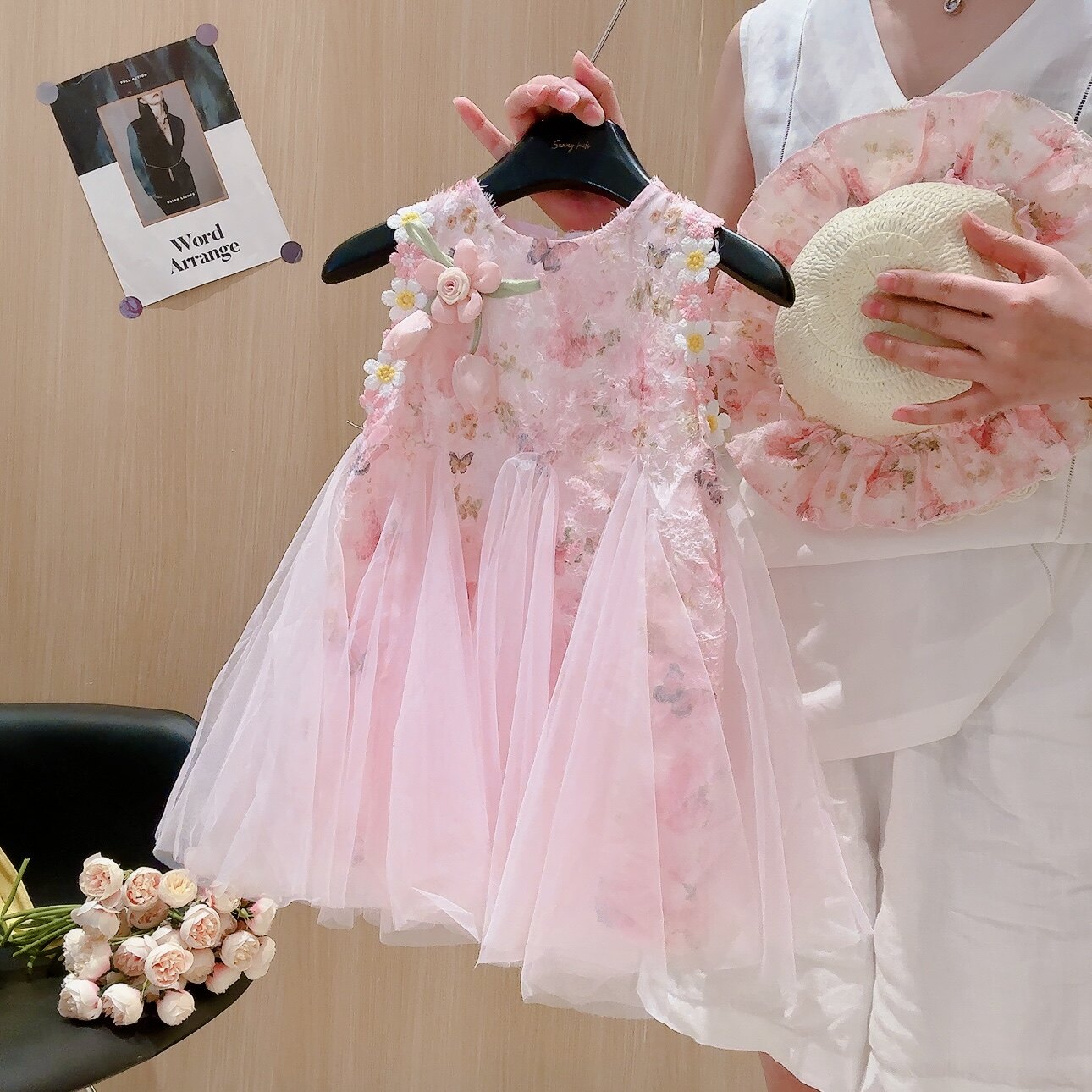 女童可爱无袖花边网纱连衣裙*送帽子2026夏季新款S50122嘉
