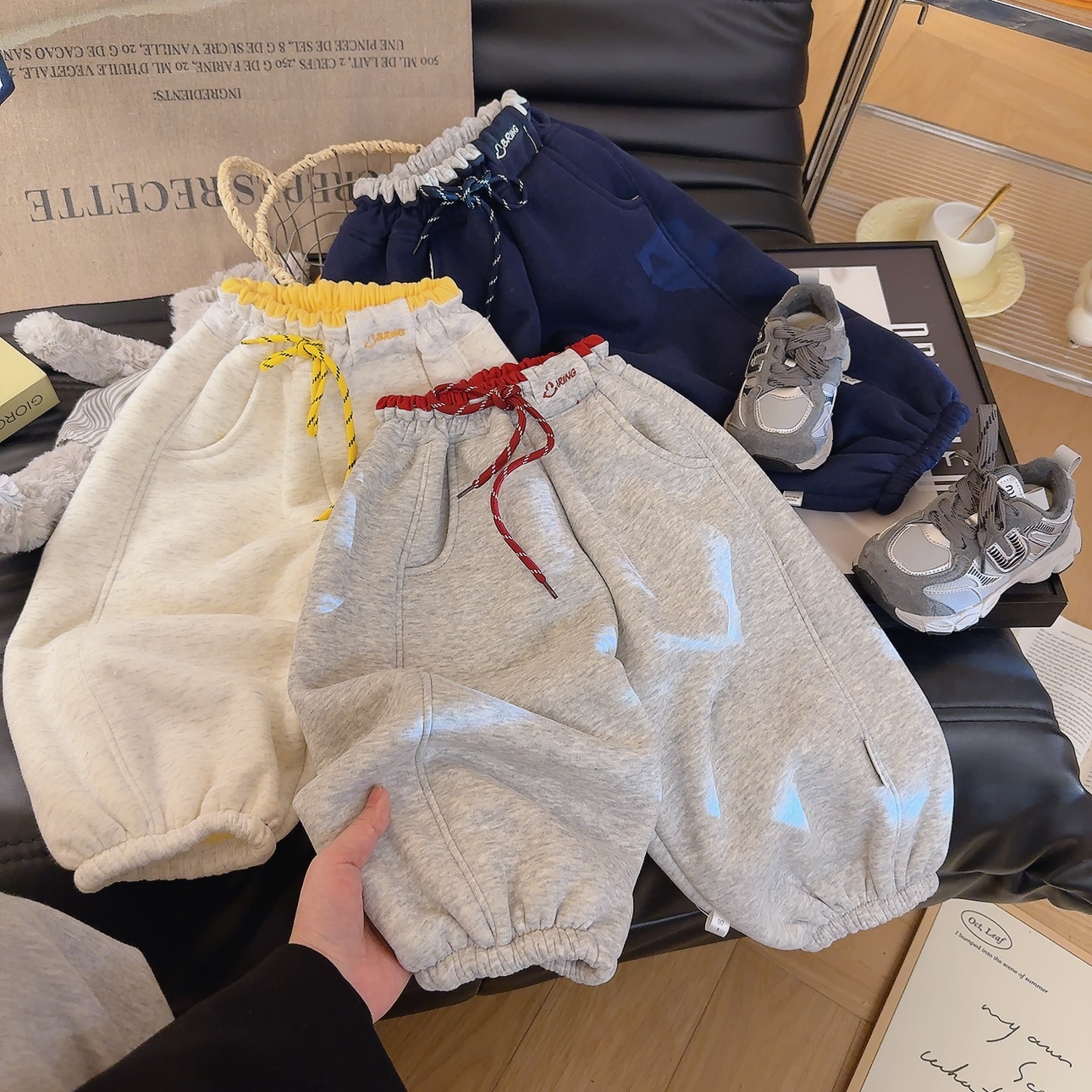 女童加绒保暖儿童卫裤休闲洋气运动裤百搭2025冬季TP新款TP162