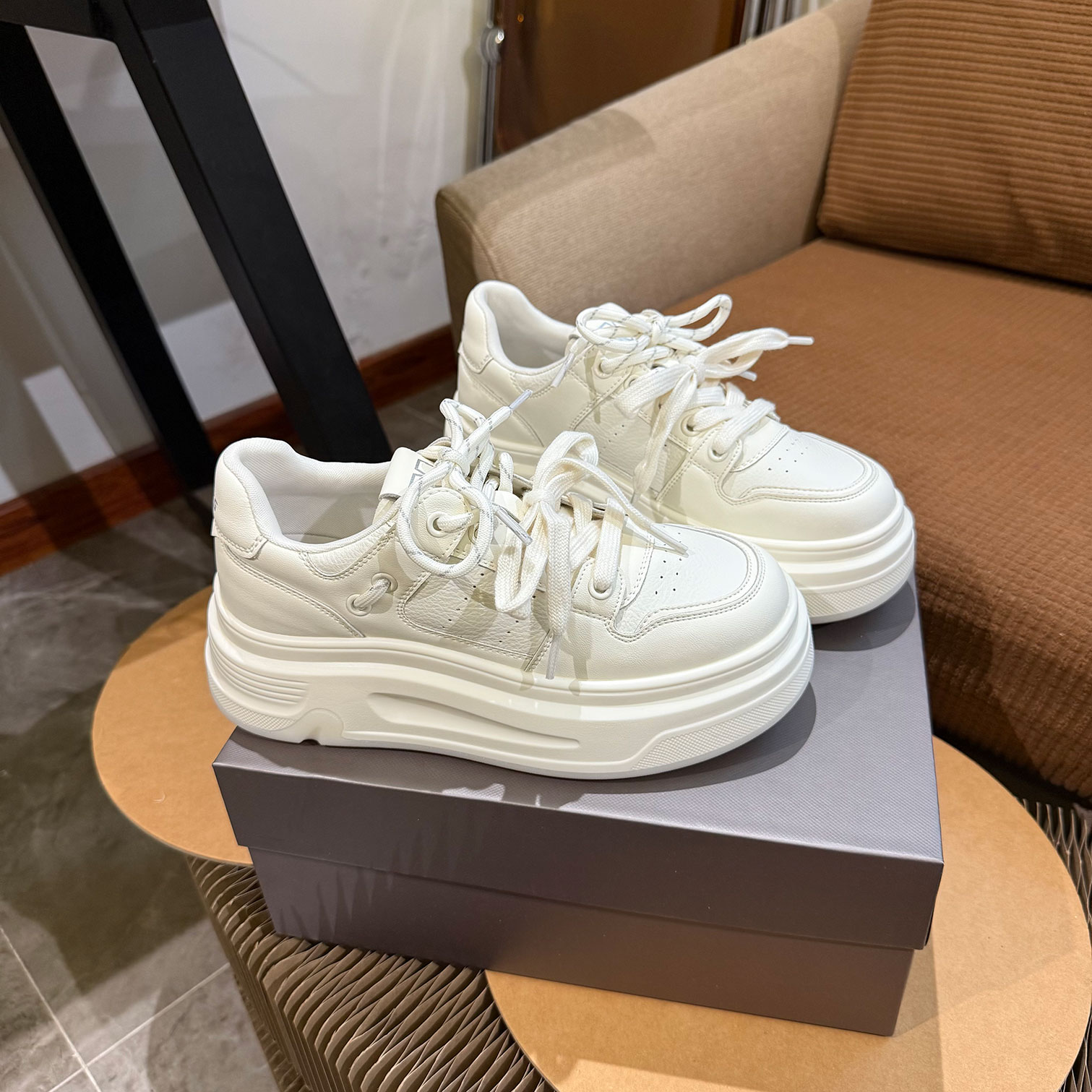 小白鞋女款双系带厚底休闲鞋板鞋