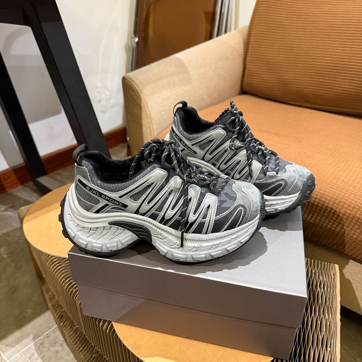 老爹鞋女款厚底爆款加绒运动鞋